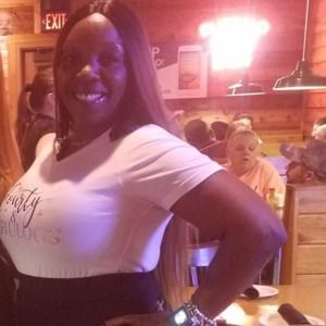 Meet your Posher, Shanika